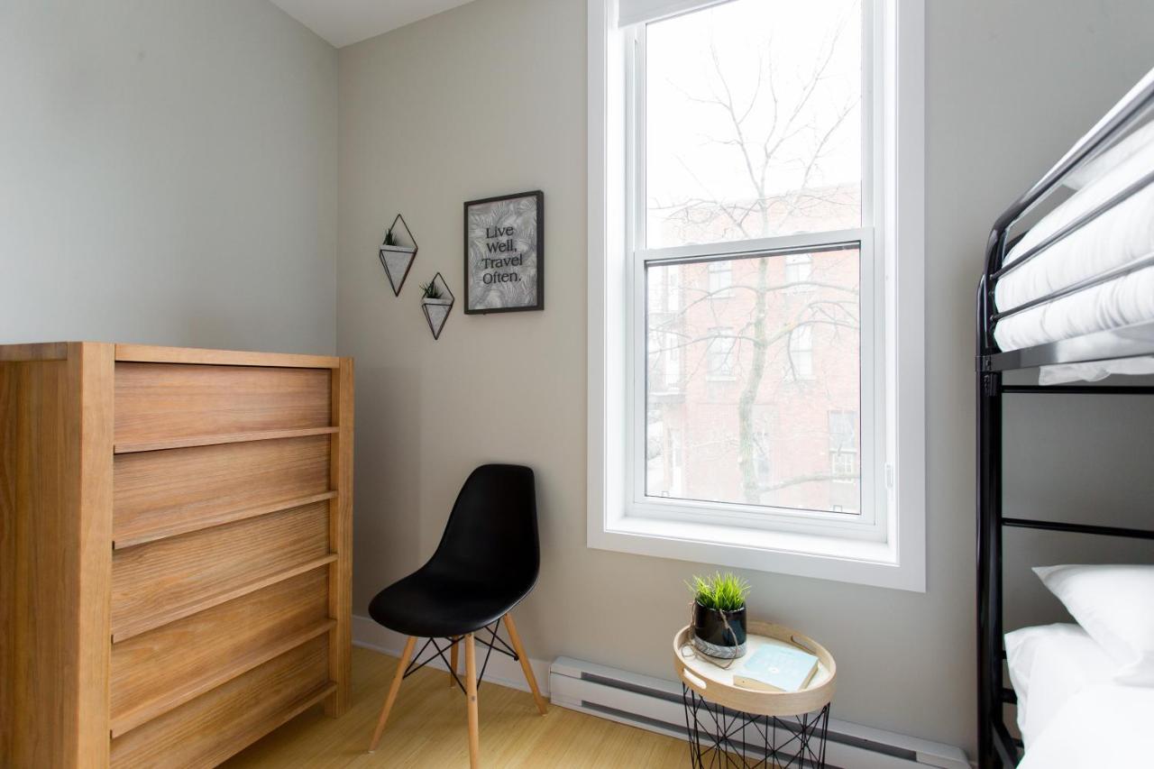 Trendy Little Italy 3 Bedroom Condo By Den Stays Montréal Extérieur photo